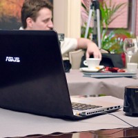 ASUS N56