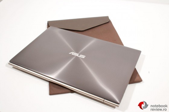 ASUS Zenbook UX21