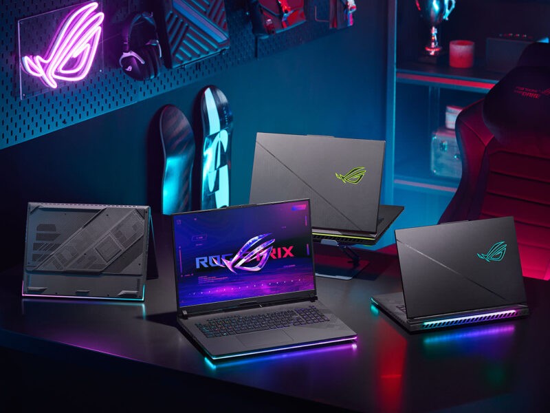 Laptopul de gaming ROG Strix SCAR 18 (2024)