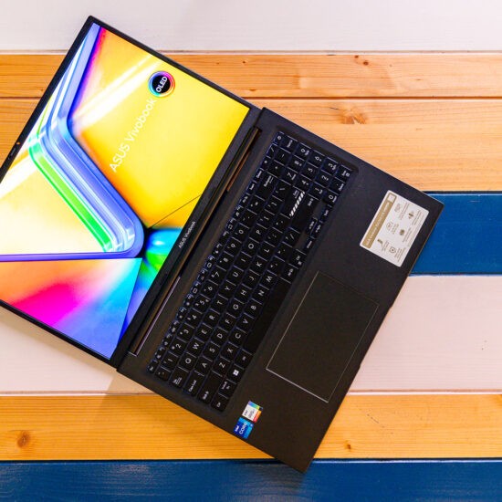 Laptopul ASUS Vivobook 16X OLED