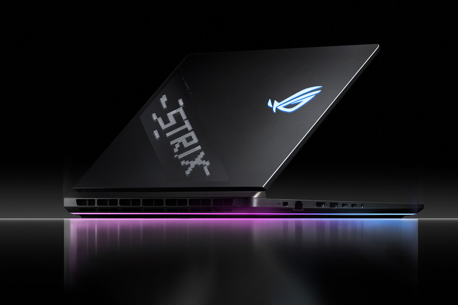 Laptopuri ROG Strix SCAR (2025)