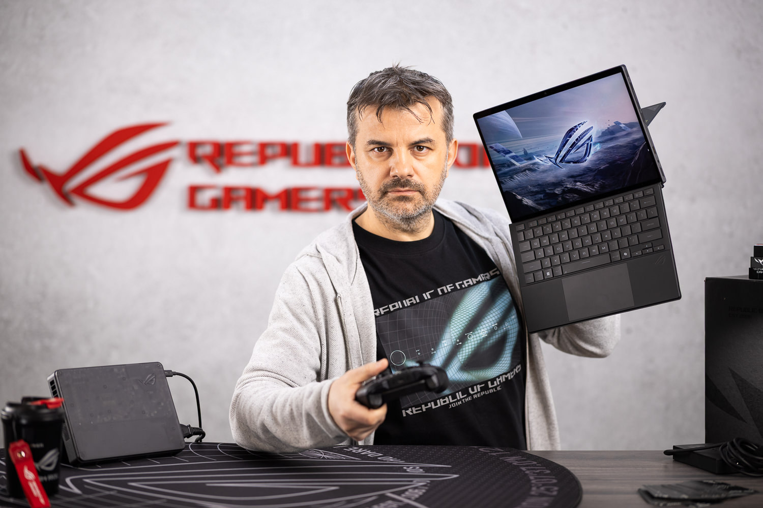 ASUS ROG Flow Z13 (2025): gaming mobil fără compromisuri într-un format ...