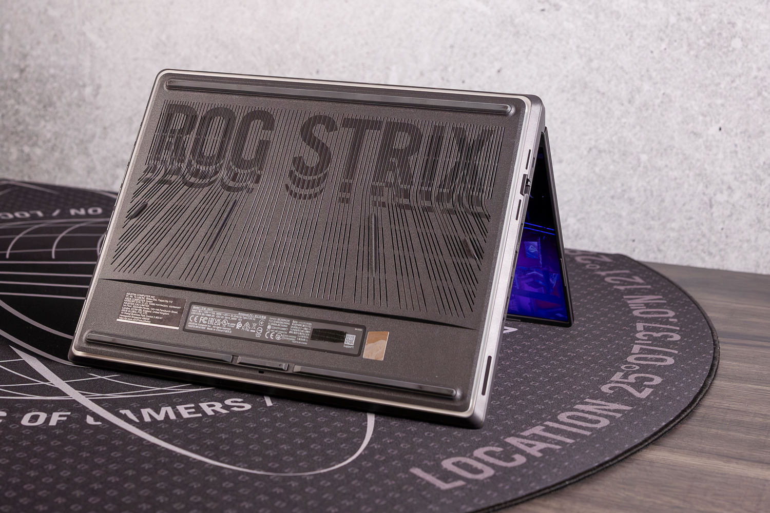 Laptopul ROG Strix G G615