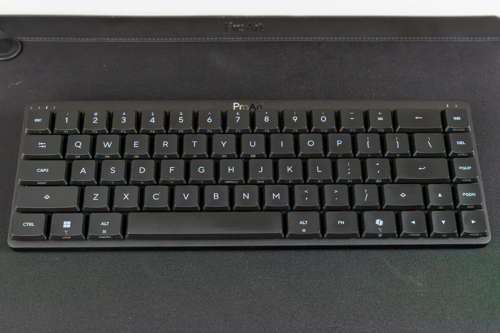Tastaura ProArt Keyboard KD300